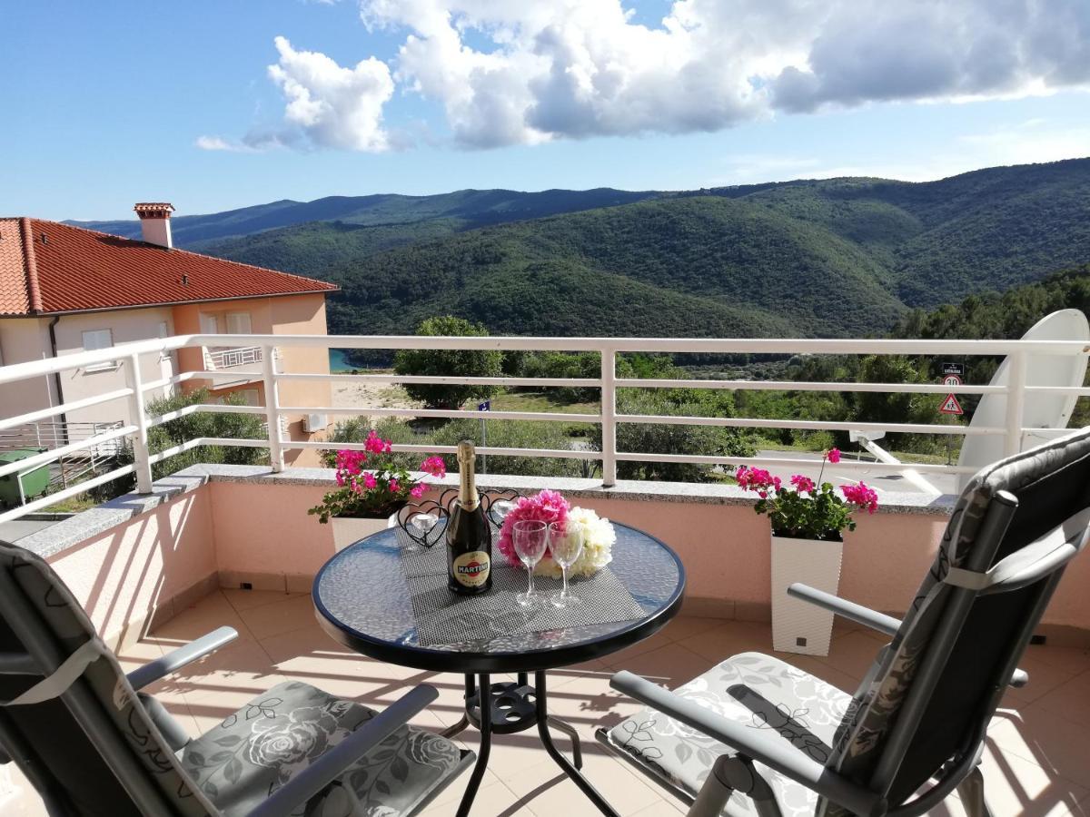 Lovely Apartment Branko Rabac With Balcony And Parking Exterior photo